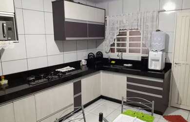 Imagem 3: CASA MURADA EM APARECIDA