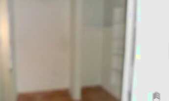 Imagem 7: Sobrado com dois dormitórios, dois banheiros, mais um quarto nos fundos