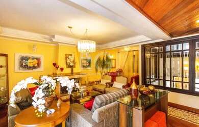 Imagem 7: Casa mobiliada 4 dormitórios, 1 suíte e 3 vagas no bairro Vila Assunção, 350m²