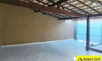 Imagem 4: Itaipuaçu-Jd. At. Leste-Casa 2 Qts+anexo e Piscina-R$ 500 Mil