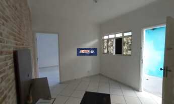 Imagem 4: ÓTIMA CASA INDIVIDUAL PARA ALUGAR 60M² COM 1 DORMITÓRIO E 1 VAGA DE GARAGEM - JARDIM SANTA