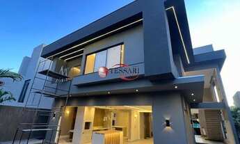 Imagem 1: Casa em Condomínio de Alto Padrão para vender Quinta do Golfe 1 com 3 suítes e 1 suíte mas