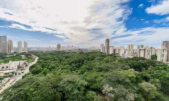 Imagem 2: Algumas paisagens não cabem em molduras. Ainda bem que você tem a varanda
