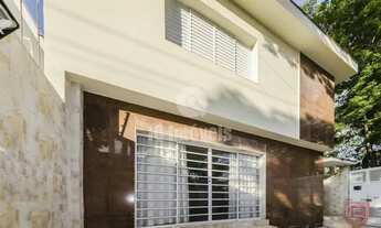 Imagem: Sobrado no planalto paulista. 3 dormitórios