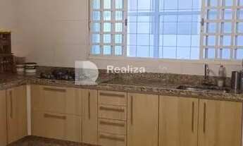 Imagem 1: Venda Casa com 4 dormitórios