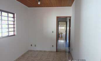 Imagem 5: Casa para Venda em Londrina, Campo Belo, 4 dormitórios, 1 suíte, 2 banheiros