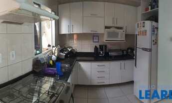 Imagem 4: CASA EM CONDOMÍNIO - CHÁCARA SEIS DE OUTUBRO - SP