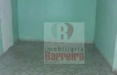 Imagem 5: Casa a venda no Barreiro (Bairro Petropolis), com 5 barracões e uma loja, ideal para morad