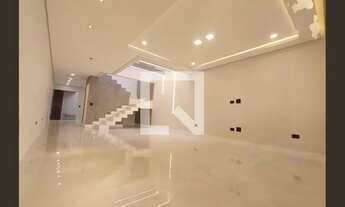 Imagem: Casa à Venda - Assunção, 3 Quartos, 175