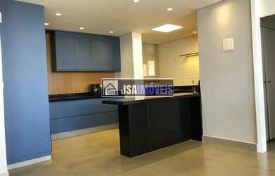 Imagem 3: Lindo Apartamento à Venda no Centro de Ribeirão Preto, com quatro dormitórios sendo um su