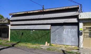 Imagem 2: Casa transformada em Galpão