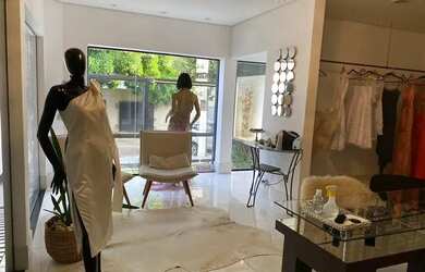 Imagem 3: Ponto comercial com ótima localização, situado próximo à Av. Isaac Póvoas