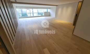 Imagem: Campo Belo com 3 suítes e 4 vagas 275m²