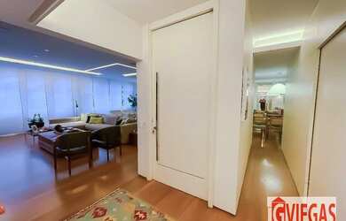 Imagem 3: Leblon quadra da praia-221m2