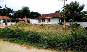 Imagem 7: Excelente terreno, fazendo frente para três ruas e muito bem localizado na Costeira