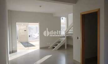 Imagem 2: Casa à venda, 2 quartos, 2 suítes, 2 vagas, Laranjeiras - Uberlândia/MG