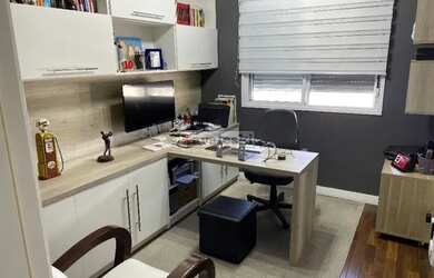 Imagem 6: APARTAMENTO MIOLO DO IPIRANGA COM 192 METROS QUADRADOS DE ÁREA ÚTIL .