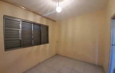 Imagem 7: Casa comercial para locação na Vila Assis, em Sorocaba-SP