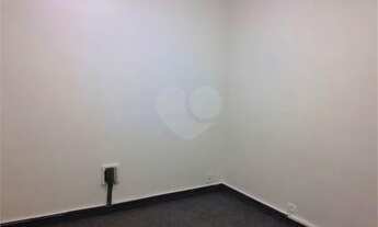 Imagem 7: Sobrado comercial para locação com 5 salas, 2 banheiros e 2 vagas