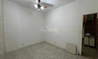 Imagem: Apartamento / Residencial / Glória