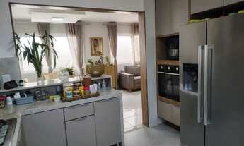 Imagem 4: Charmosa Casa Duplex à Venda em Cidade Verde!