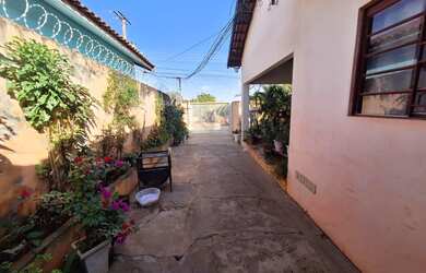 Imagem 6: Térrea para venda com 720 metros quadrados com 4 quartos em Vila Piratininga - Campo Grand