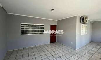 Imagem: Casa térrea com 4 dormitórios à venda