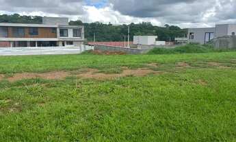 Imagem 2: Lote para venda possui 305 metros quadrados em Jardins Porto - Senador Canedo - GO