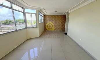 Imagem 3: Apartamento no bairro de Candelária com 03 quartos sendo 01 suíte