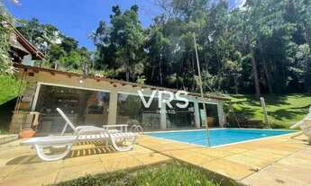 Imagem 3: Casa com 5 dormitórios à venda, 300 m² por R$ 2.000.000,00 - Parque do Imbui - Teresópolis