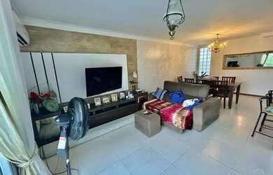 Imagem 5: Apartamento para Venda em Florianópolis, Coloninha, 5 dormitórios, 2 suítes, 5 banheiros