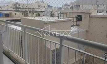 Imagem: Apartamento / Residencial / Catete