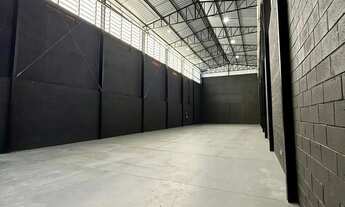 Imagem 3: Imóvel para aluguel e venda com 490 metros quadrados em Chácaras Reunidas - São José dos C