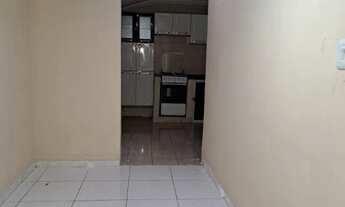 Imagem 5: Alugo casa no Cohab Anil com 04 quartos sendo uma suíte... com boa çocalização