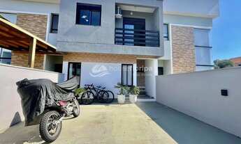 Imagem 2: Casa à vendacom 3 dormitórios, no loteamento Portal do Ribeirão, no Ribeirão da Ilha, Flor