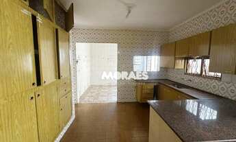 Imagem 6: Casa com 4 quartos, 1 suíte para alugar, 120 m² por R$ 1.900/mês - Vila São João da Boa Vi