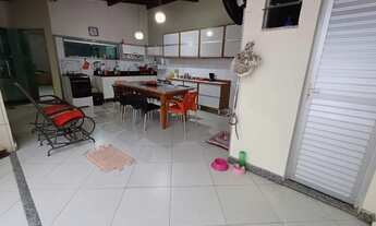 Imagem 2: VENdo casa no condomínio vila Emília