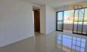 Imagem 3: Apartamento com 2 quartos, cozinha americana, varanda com sacada e 2 vagas à VENDA com 50m