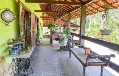 Imagem 15: Casa para venda com 4 quartos, 2180m² - Samambaia - Petrópolis/RJ