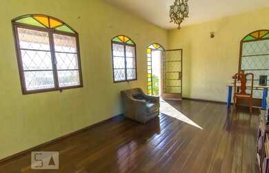 Imagem 6: Casa à Venda - Sagrada Família, 4 Quartos, 400 m2