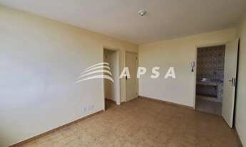 Imagem 3: APARTAMENTO UM QUARTO RECÉM-REFORMADO, SALA COM ESPAÇOSA, BANHEIRO SOCIAL, COZINHA COM BAN