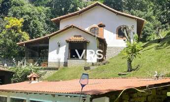 Imagem 2: Casa com 5 dormitórios à venda, 300 m² por R$ 2.000.000,00 - Parque do Imbui - Teresópolis