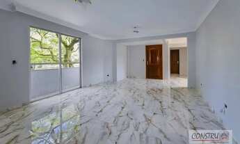 Imagem 5: Excelente apto amplo, reformado no Bairro Água Verde