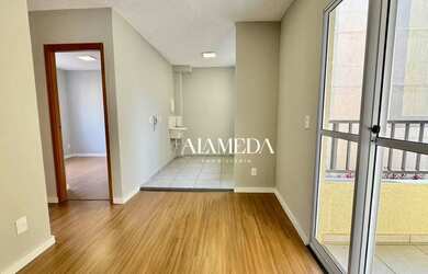 Imagem 6: Apartamento com 2 Quartos e Sacada com Churrasqueira para alugar, 47 m² por R$ 990/mês - A