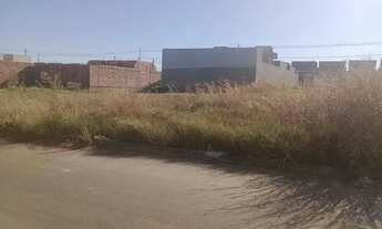 Imagem 5: Oportunidade no Vida Nova, ágio de lote, murado fundos e em uma lateral em Anápolis aprov