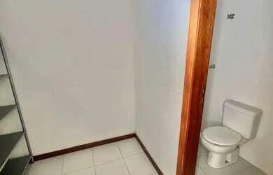 Imagem 6: Apartamento para Venda em Vitória, Enseada do Suá, 3 dormitórios, 1 suíte, 3 banheiros, 2