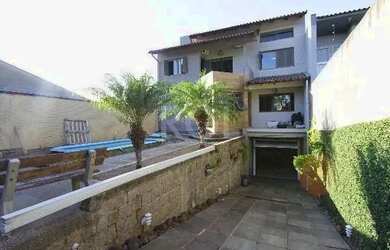 Imagem: Casa para Venda - 300m², 2 dormitórios