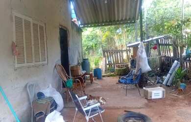 Imagem 7: Vendo terreno com casa