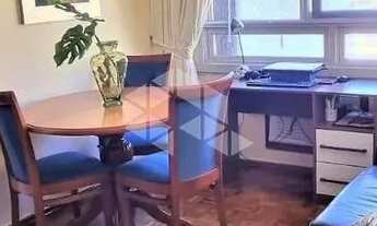 Imagem 5: Apartamento 02 dormitórios, garagem. impecável