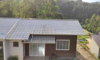 Imagem: Aluga-se casa com ótima localização